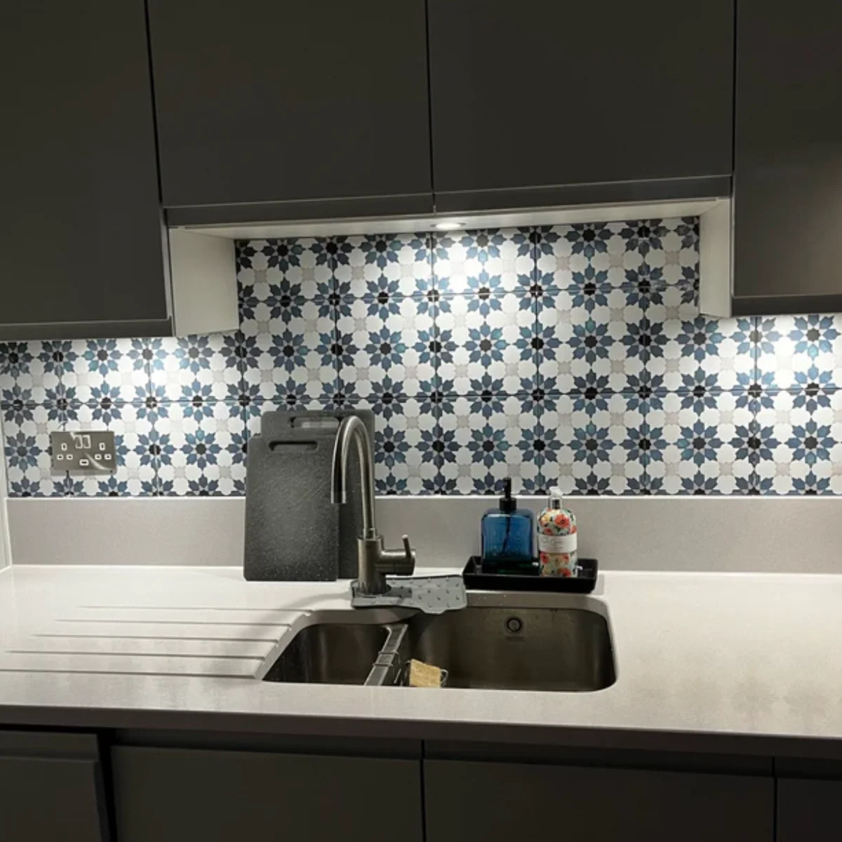 Madeira River Blue Moroccan Tiles Wall & Floor Tiles 20cm x 20cm - Image 3